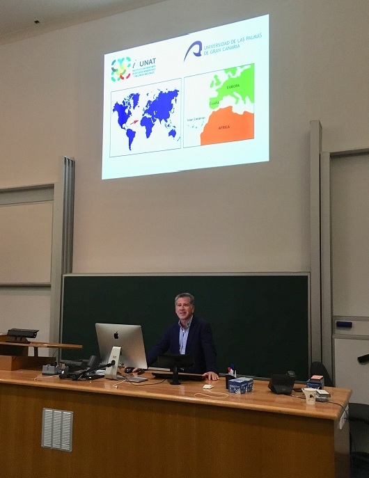 APRIL 2018. Conference by the Lecturer Dr. Josó Juan Santana Rodróguez at the University of Melbourne